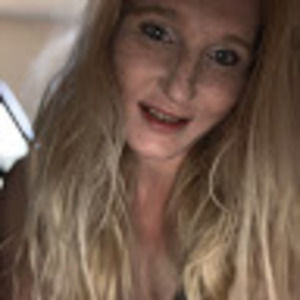 Meet your Posher, Candace